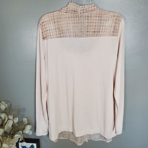 Elegant Beige Women's Top - Picture 2 of 11